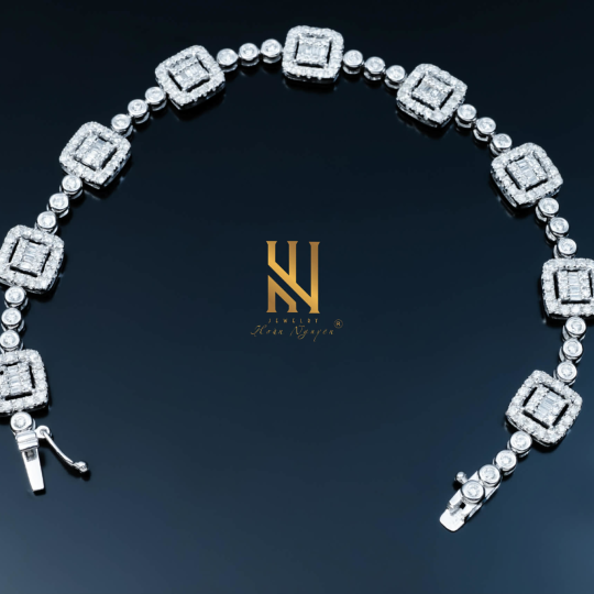 LẮC VÀNG ITALY 750 - MẪU 184