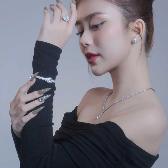 VÒNG VÀNG ITALY 750 - MẪU 121