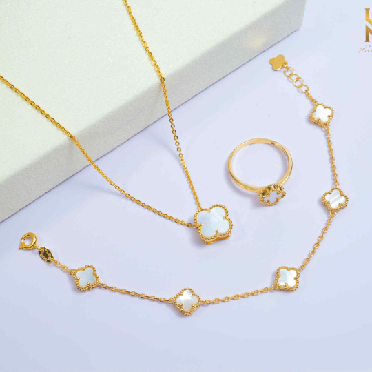 LẮC VÀNG ITALY 750 - MẪU 180