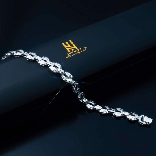 LẮC VÀNG ITALY 750 - MẪU 101