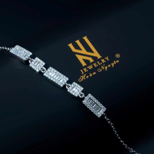 LẮC VÀNG ITALY 750 - MẪU 85