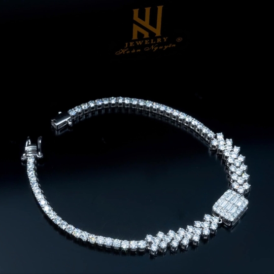 LẮC VÀNG ITALY 750 - MẪU 94