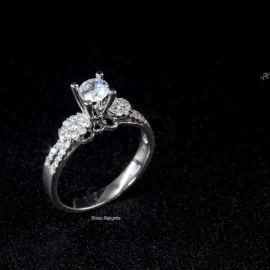 NHẪN VÀNG ITALY 750 - MẪU 131