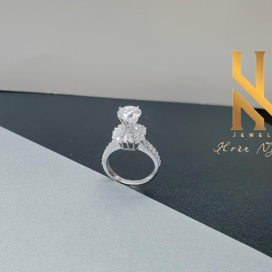 NHẪN VÀNG ITALY 750 - MẪU 133