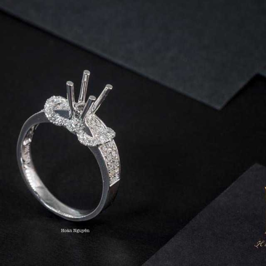 NHẪN VÀNG ITALY 750 - MẪU 134