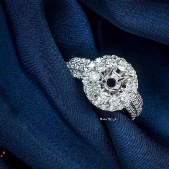 NHẪN VÀNG ITALY 750 - MẪU 135