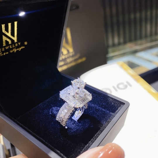 NHẪN VÀNG ITALY 750 - MẪU 296