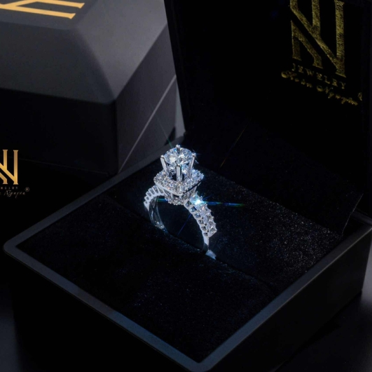 NHẪN VÀNG ITALY 750 - MẪU 301