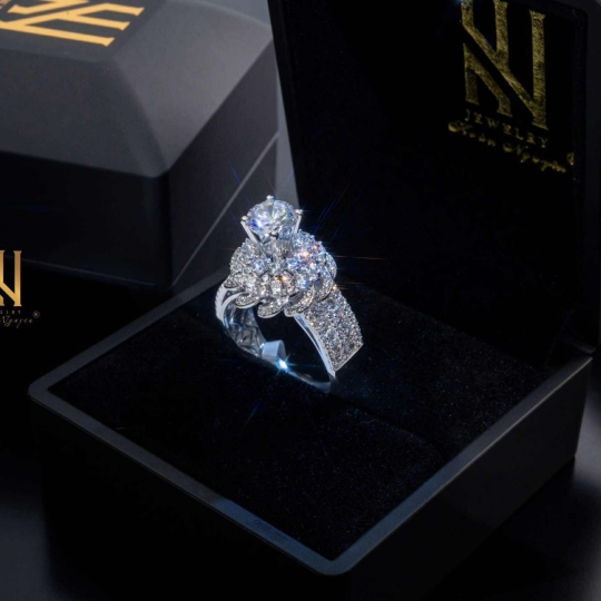 NHẪN VÀNG ITALY 750 - MẪU 302