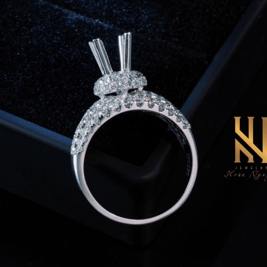 NHẪN VÀNG ITALY 750 MẪU 42