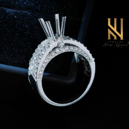 NHẪN VÀNG ITALY 750 MẪU 43