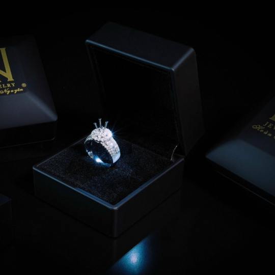 NHẪN VÀNG ITALY 750 MẪU 44