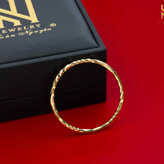 VÒNG VÀNG ITALY 750 - MẪU 138