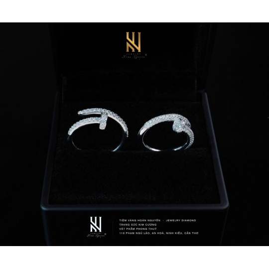 NHẪN MOISS VÀNG ITALY 750 - MẪU 2