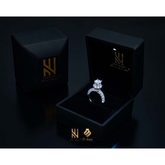 nhan-vang-italy-750-mau-374