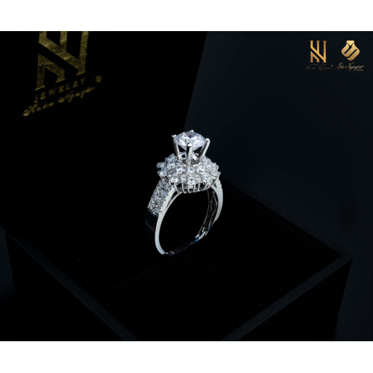 nhan-vang-italy-750-mau-366