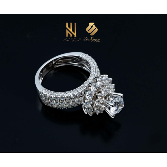 nhan-vang-italy-750-mau-358