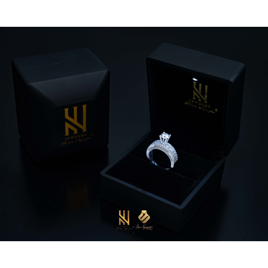nhan-vang-italy-750-mau-375