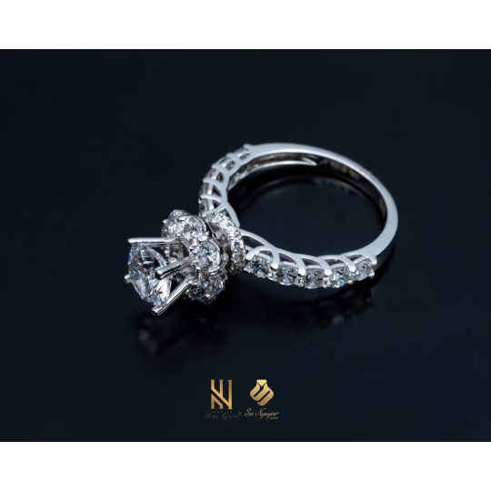 nhan-vang-italy-750-mau-374