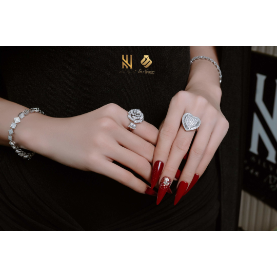 nhan-vang-italy-750-mau-384