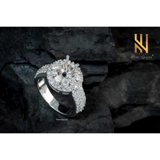NHẪN VÀNG ITALY 750 - MẪU 135