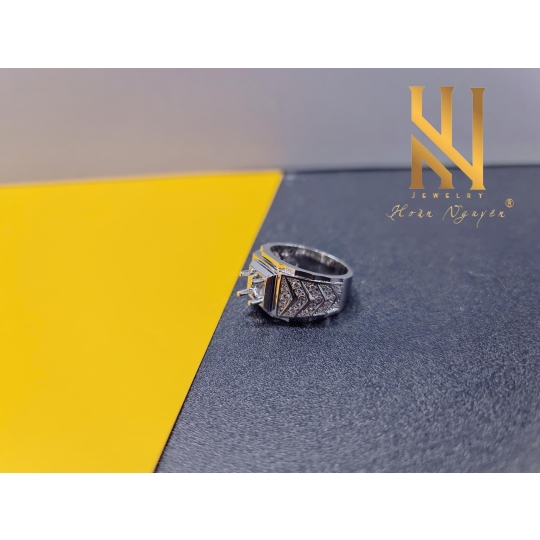 NHẪN VÀNG ITALY 750 - MẪU 137