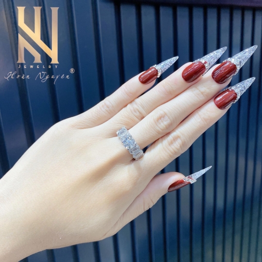 NHẪN VÀNG ITALY 750 - MẪU 275