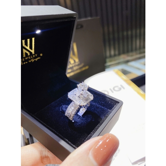 NHẪN VÀNG ITALY 750 - MẪU 296